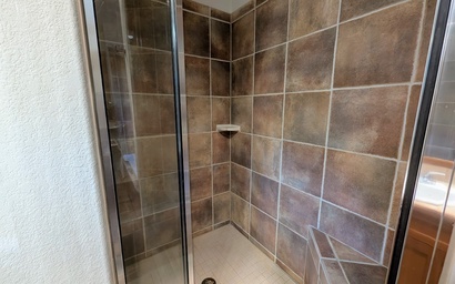 Red Hawk Townhomes 2337 41