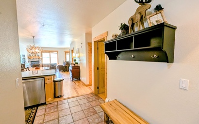 Tenderfoot Lodge 2613 4