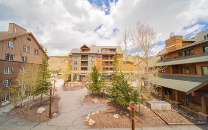 Arapahoe Lodge 8116 15