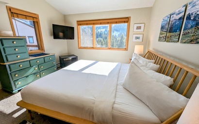 Cinnamon Ridge D323 12