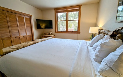 Red Hawk Townhomes 2338 22