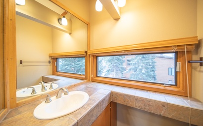 Tennis Townhomes 1331 19