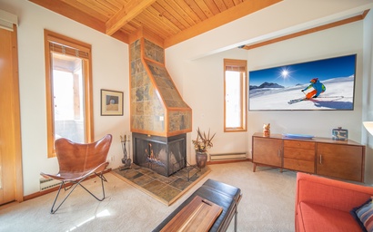 Tennis Townhomes 1309 15