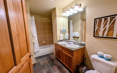 Red Hawk Lodge 2242 14