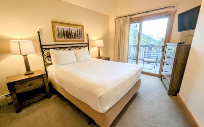 Expedition Station 8634 15