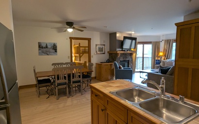 Red Hawk Lodge 2264 4