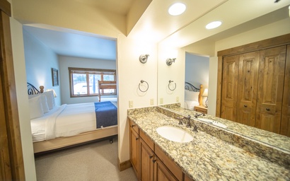 Chateaux DuMont 2703 18