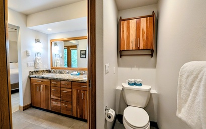 Chateaux DuMont 2702 39