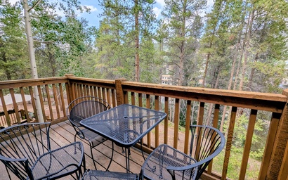 Seasons Townhome 1859 32