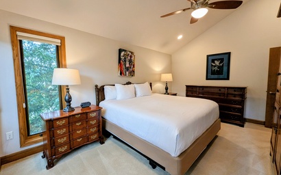 Chateaux DuMont 2702 34