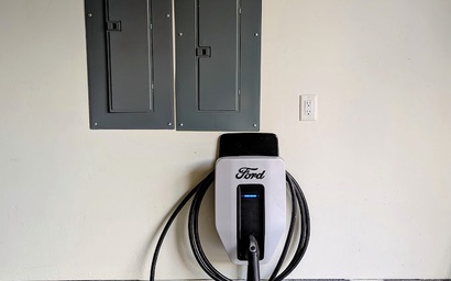 Wolf Rock Home 82 52