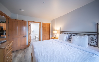 Expedition Station 8614 24