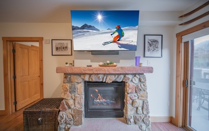 Expedition Station 8592 5