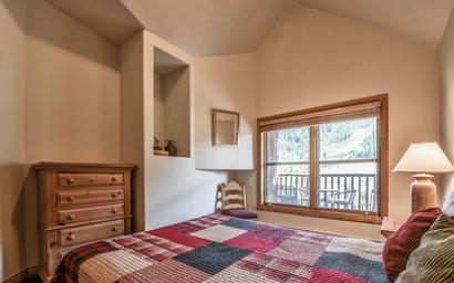 Hidden River Lodge 5995 8