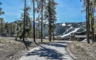 Gateway Lodge 5062 21