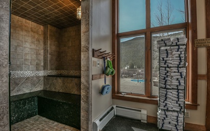 Red Hawk Townhomes 2321 35