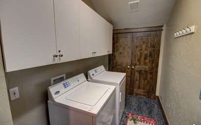 North Fork Lodge 577 38