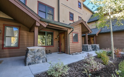 Red Hawk Townhomes 2352 5