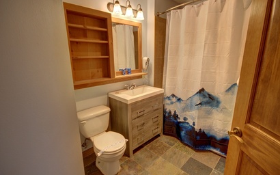 Red Hawk Lodge 2275 8