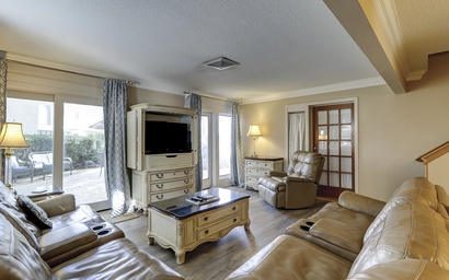 Schooner Court 731 3