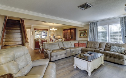 Schooner Court 731 5