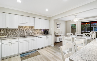 Beachwalk 113 4