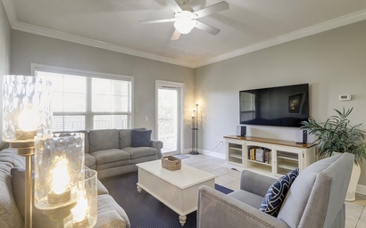 North Shore Pl 305 4