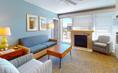 Featured Property Seaside Resort - 3 Bedroom 2 Bath - Assignment 4