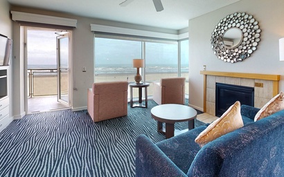 Featured Property Seaside Resort - Ocean Front 2 Bedroom 2 Bath - Assignment 3