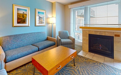 Featured Property Seaside Resort - Deluxe 2 Bedroom 2 Bath - Assignment 1