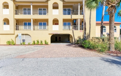 Bradenton Beach Club Bliss-3 Bedroom-2 Bathroom Condo-Elevator-2 Pools-HotTub-Private Beach Access 6