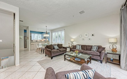 Longboat Key Cedars Beach House-Pet Friendly-2 Minute To The Beach 6