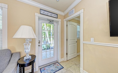 Anna Maria Island Edgewater Bungalow 6