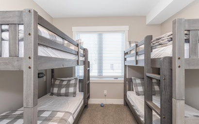 Great Lake Harbor 35