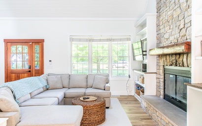 Bridget Court Pool House 7