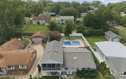 Berrien Harbor Pool House - Pool Open to Oct 8! 32