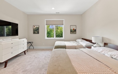 The Gowdy Oasis 44