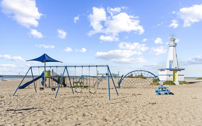 Parkside Pool Paradise 42