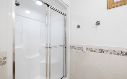 Lake Shore Living 38