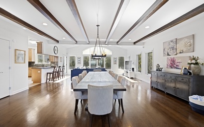 Lake Shore Living 11