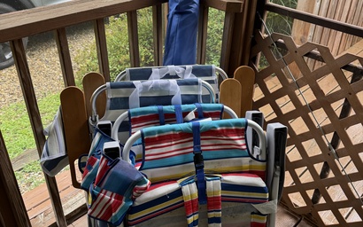 J's Beach House in Union Pier 24