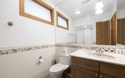 Lake Shore Living 37