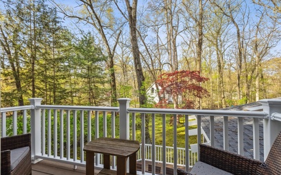 Charlie's on Comanche 21