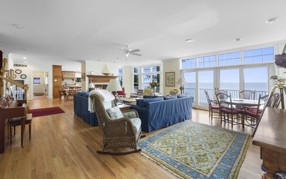 New Buffalo Sandcastle 13