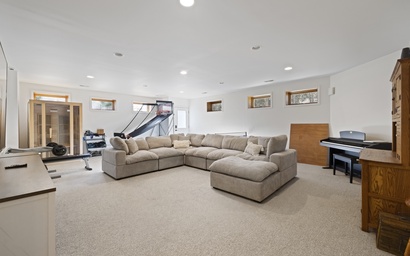 Lake Shore Living 42