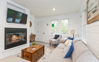 Cape Cod Cottage 3