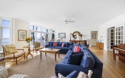 New Buffalo Sandcastle 14