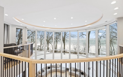 White Pearl Beach and Pool House 24