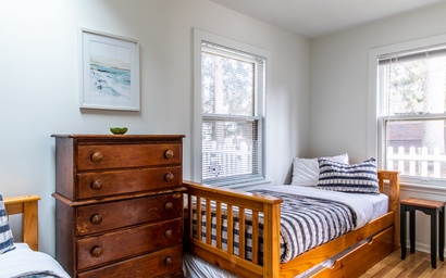 Bluebird Beach House 12