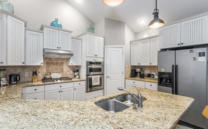 House in the Woods 6